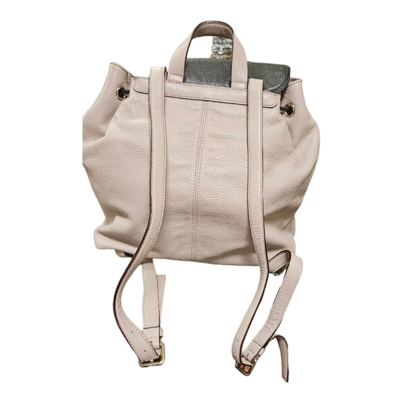 Kate Spade Taupe and Black Backpack Size Large - Picture 8 of 13